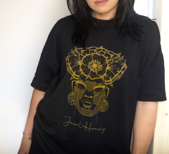 Black T-shirt JewelHoney Gold print – JEWELHONEY